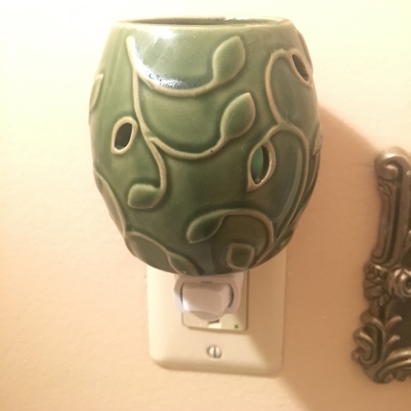 Forest green ceramic night light - Picture 2 of 5